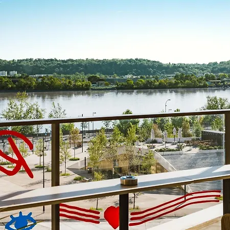 56 - Centre Gare Saint Jean 4*