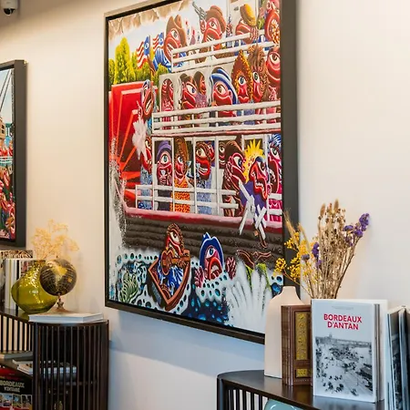 Hotel 56 - Centre Gare Saint Jean 4*
