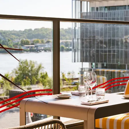 56 - Centre Gare Saint Jean Hotel