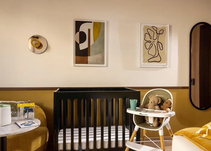 Ξενοδοχείο 56 - Centre Gare Saint Jean 4*