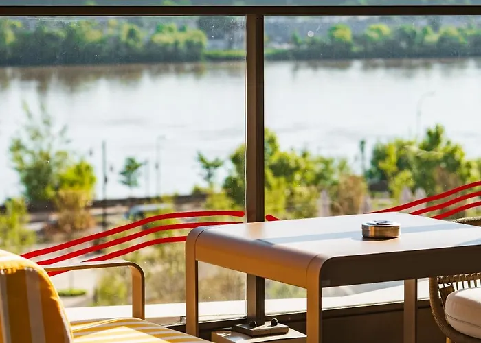 56 - Centre Gare Saint Jean