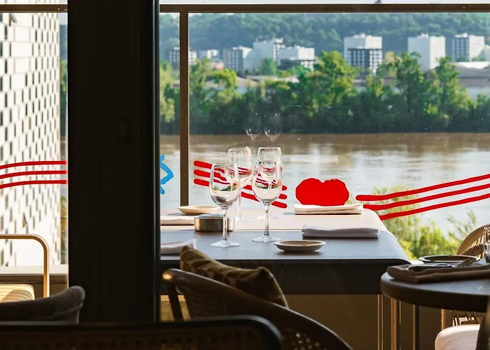 56 - Centre Gare Saint Jean Hotel 4*