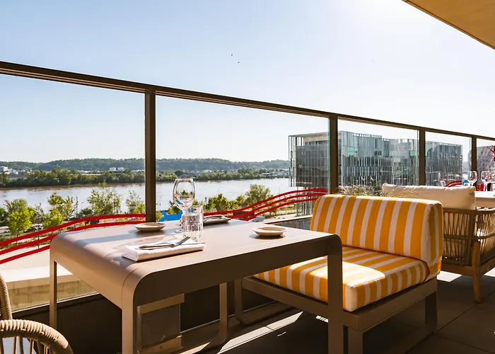 56 - Centre Gare Saint Jean