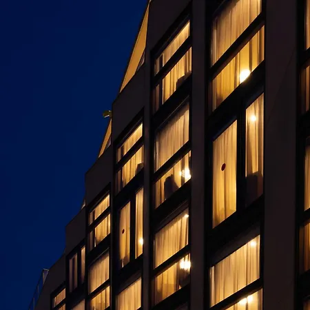 56 - Centre Gare Saint Jean 4* Bordeaux